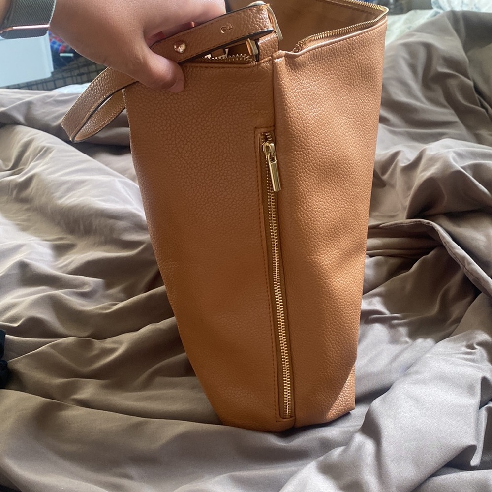 Tote Purse - Picture 5 of 5